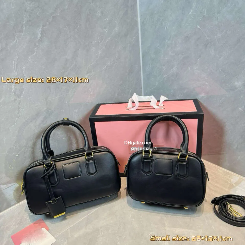 Italiensk mm handväska reseväska axel crossbody väskor väskor designer väska äkta läder arcadie hand väskor stor kapacitet tothebag med låda