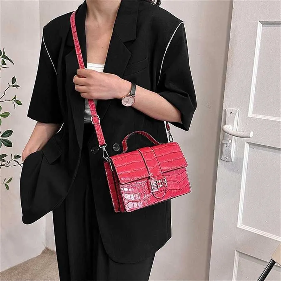 New Versatile Small Square Water Ripple Solid Color Quality Tofu 2024 Handbag sale 60% Off Store Online