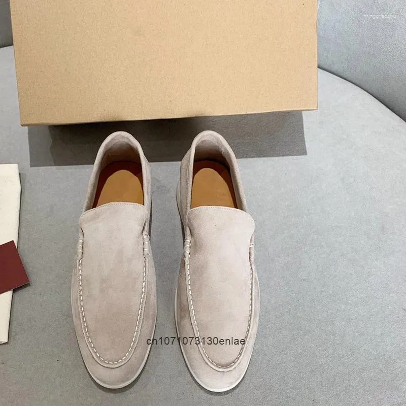 Casual Schoenen Zomer Lopen Vrouwen Mocassins Suède Platte Zachte Zool Metalen Slot Kwastje Mannen Loafers Beige Slip Op Rijden