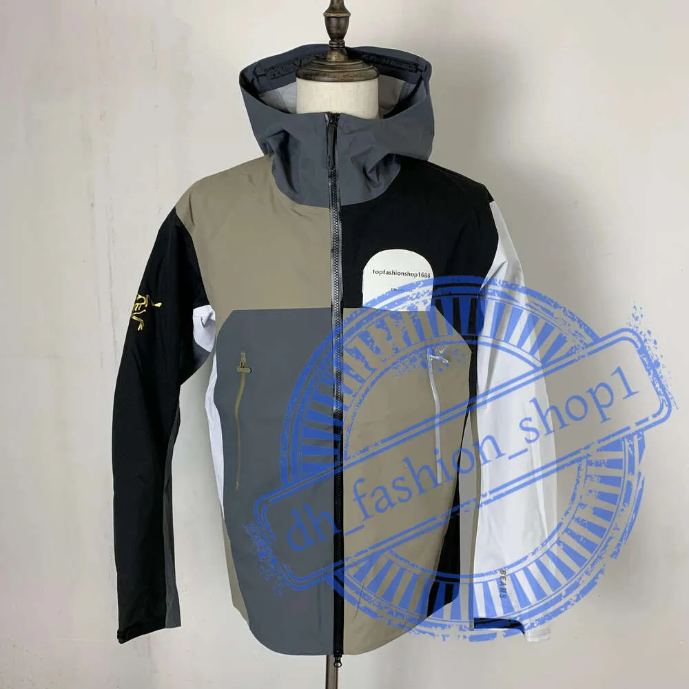 Arc 3D Jacket