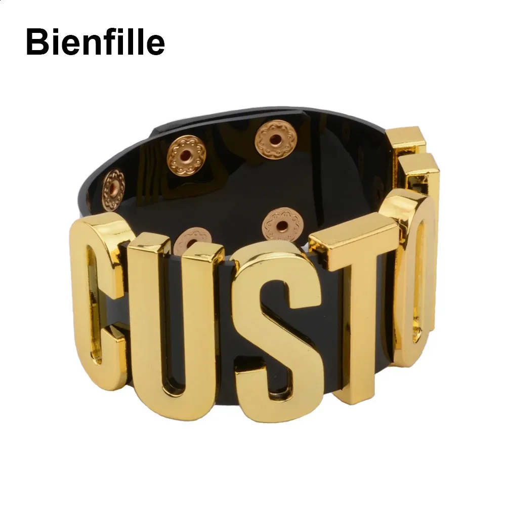 Mode Cosplay Schmuck Maßgeschneidertes Mädchen Geschenk Handgefertigtes individuelles Buchstabenarmband Harajuku Kawaii Personalisierter Name Klare PVC-Manschette 240311