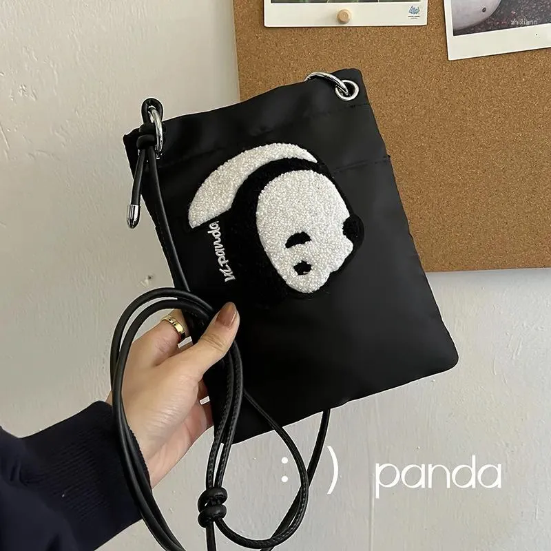 Sac 2024 mignon Panda en peluche pour téléphone portable, tissu en Nylon brodé, bandoulière Simple