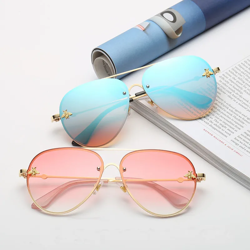 2024 تصميم العلامة التجارية النحل نظارة شمسية للنساء مصممون جيد الجودة الموضة الأزياء المعدنية كبيرة الحجم