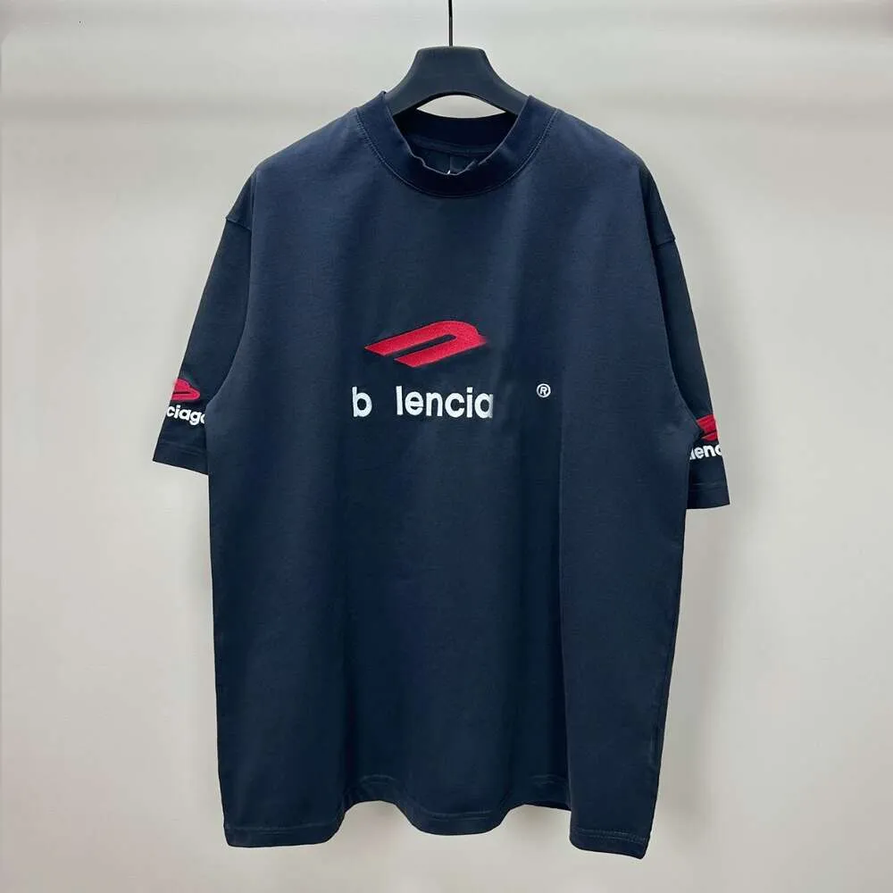 Led Balenciagia Track Designer Clothes Triple S Balancia Tshirt ExtremeHigh Version Paris 23 Springummer New Mlogo broderad Pure Cotton B Home Rätt Fashi