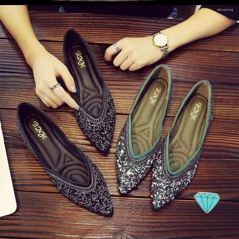 Casual Shoes Rhinestone Bling Women Flats Pointed Toe Elegant Ladies Slip On Comfortable Woman Boat Big Size 35-40