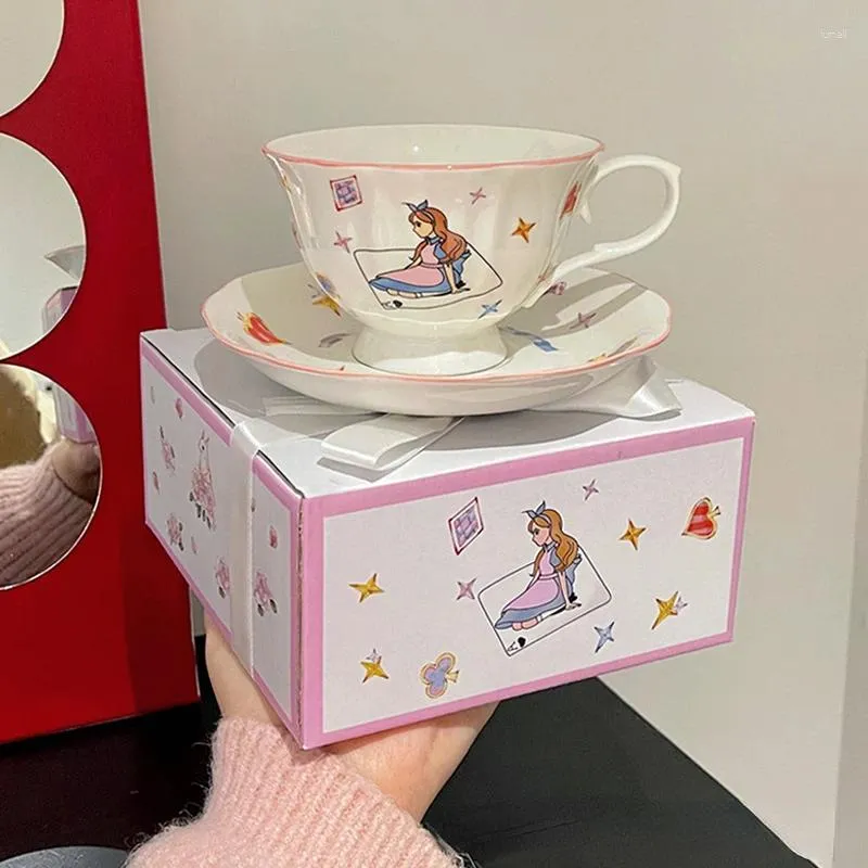 Tazze Piattini Tazza da caffè in ceramica creativa e confezione regalo con piatto con principessa di alta bellezza