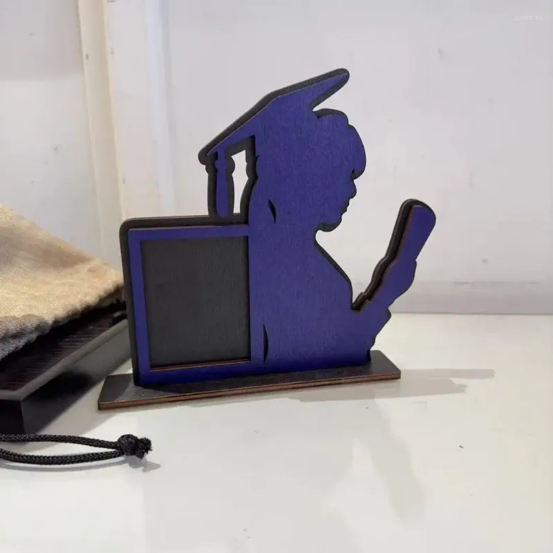 Figurines décoratives chapeau de célibataire, cadre Po 3d en bois pour remise de diplôme pour femmes diplômées, affichage de photos de bureau, fête à thème