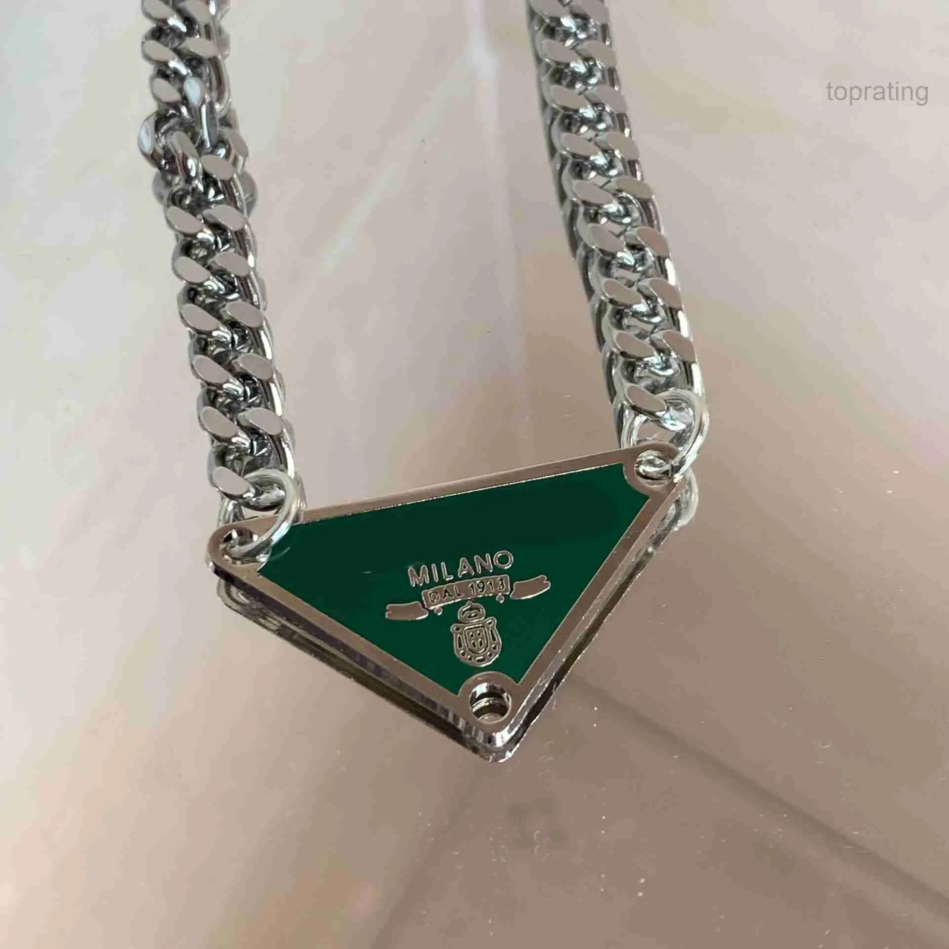 Ketting Designer Heren Hanger Sieraden Kettingen Omgekeerde Driehoek Mode voor Vrouw Ontwerpers Merk Sieraden Dames Trendy Persoonlijkheid