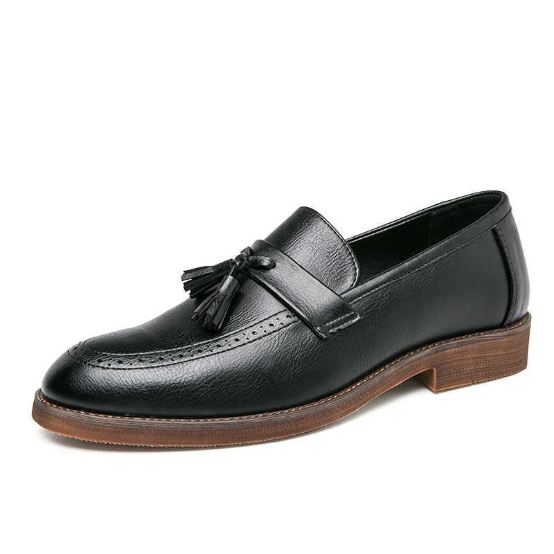 HBP icke-varumärke Point Toe Size 13 Tänk ensamma klassiska mode TASSLES Loafers Bekväma män klädskor