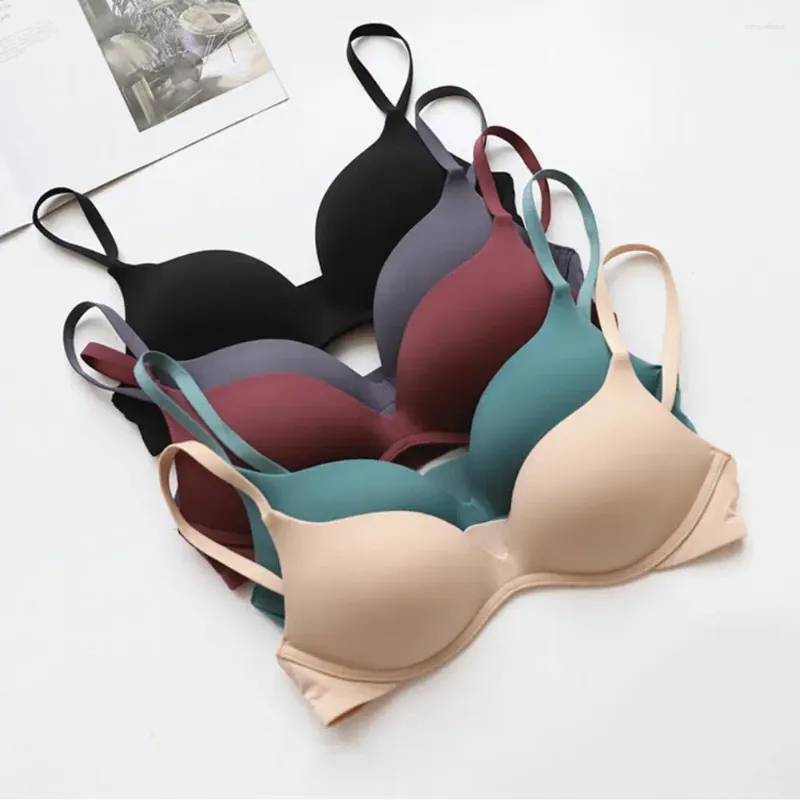 Bras Women Brassiere 3/4 Cup Pads Wire Free Adjustable Shoulder Straps Lady Bra Seamless Push Up Thin Underwear