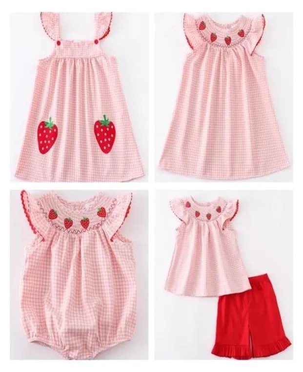 Girlymax frère printemps été bébé filles fraise Plaid vichy ensemble short et haut smocké barboteuse enfants vêtements 2204187676847