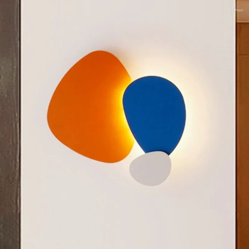 Lámpara de pared, luz LED colorida y creativa moderna para restaurante, sala de estar, pasillo, fondo, apliques decorativos de arte con personalidad