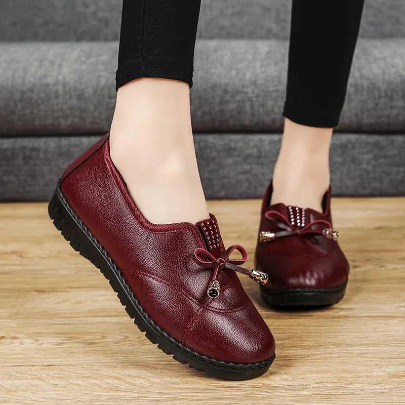 Laarzen goedkope schoenen dames lederen flats vrouwelijke flats lente schoenen vrouwen klassieke damesloafers casual lederen schoenen feminino zapatos