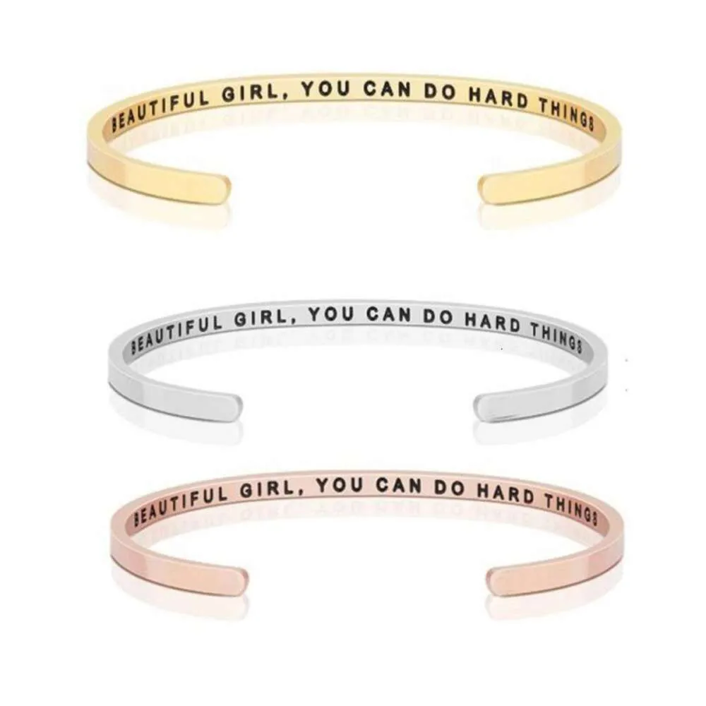 Braccialetti Mantra con bracciale aperto ispiratore con iscrizione in acciaio inossidabile per bellissima ragazza