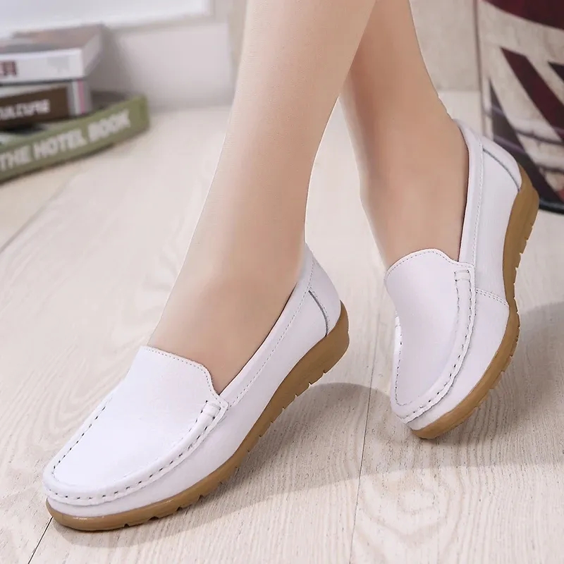 Boots AARDIMI Genuine Leather Summer Women Flats Shoes Casual Flat Shoes Women Loafers Shoes Soft Leather Slip On Solid Women's Shoes