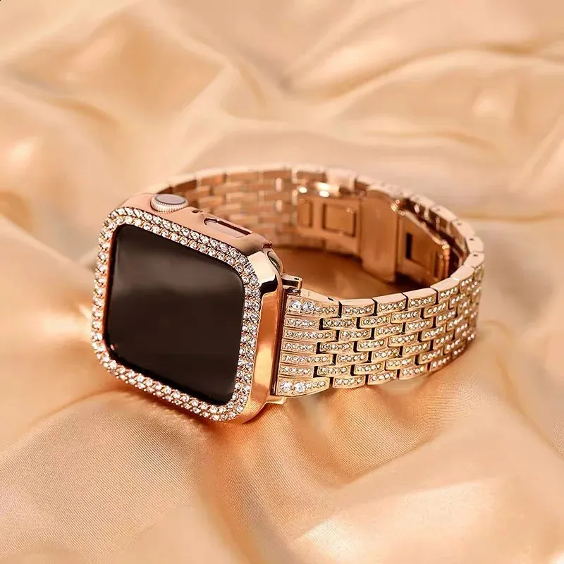 Luxury Diamond Armband för Watch Ultra 49mm 41 45mm 38mm 40mm för iWatch Series 8 7 4 5 6 44mm 42mm Women Metal Wristband 240311