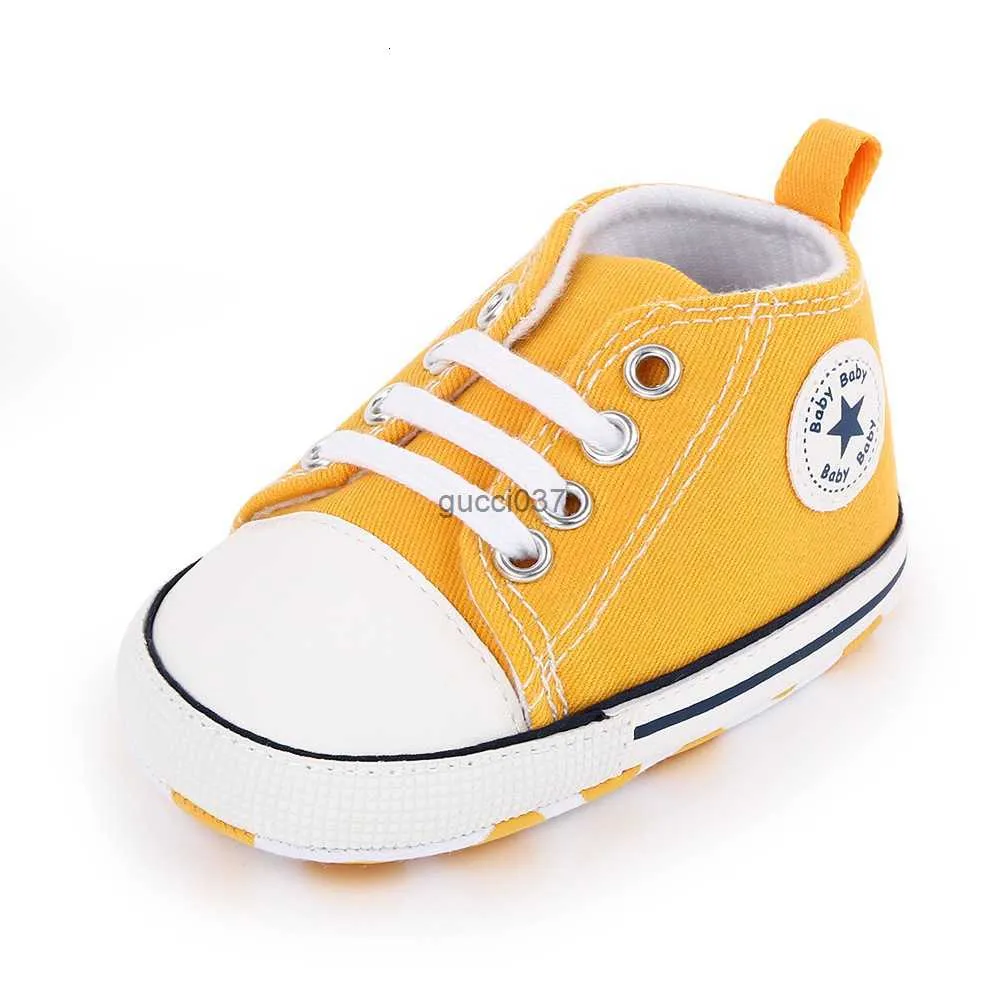 Nowe skórzane buty dla niemowląt PU Pierwsze spacerowiczów łóżeczko dla chłopców trampki niedźwiedzie butów mokasynów dla niemowląt 0-18 miesięcy