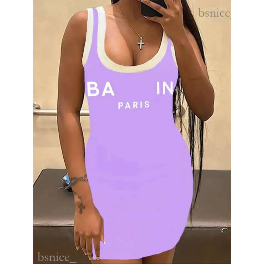 Diseñador Vestidos informales básicos de tamaño de talla de gran tamaño Letra de moda estampado Slim Rápido Mini Falda Copa para mujer 797