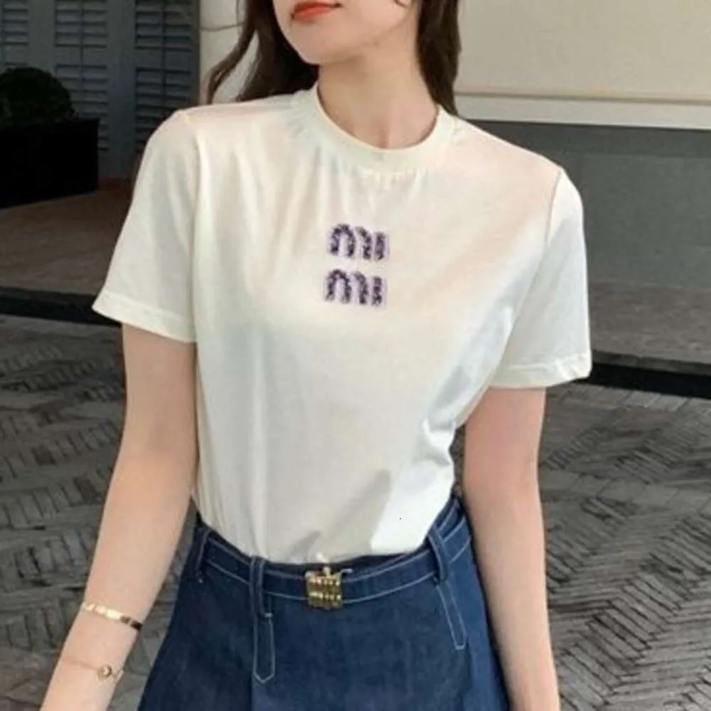 Designer T Shirt Luxury Women T Shirts Womens Fashion Crystal Studed Letters Graphic Tee Round Neck Short Sleeve Top Spring Summer College Style Tees Tops