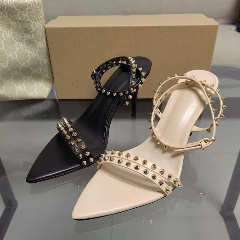 Ny-varumärke Ny ankomst Sandalias HBP Encaje Trendy Sexig diamantbockade skor spetsar med klackar med strass