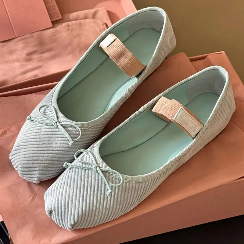 hete verkoop vrouwen ballet flats ronde neus hoge kwaliteit echt lederen zool buiten lopen zachte schoenen runway designer zoete stijl een riem slip op platte schoenen