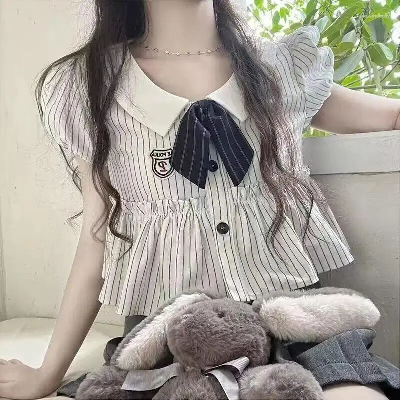 Koszulki damskie Koreańska moda kawaii kobiety harajuku krótkie rękawy top niezależne ubrania estetyczne stroje bluzki