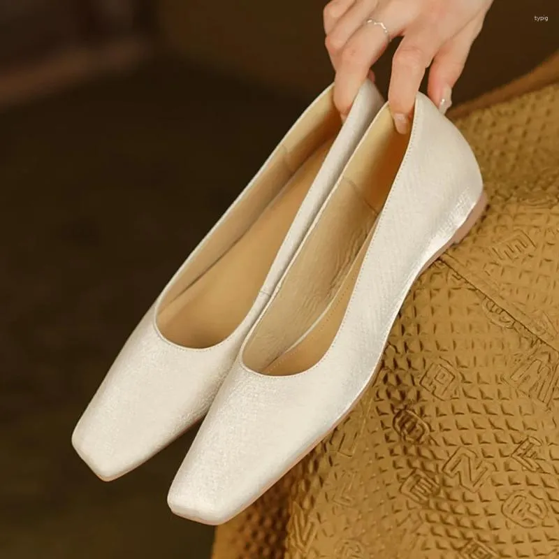 Buty swobodne damskie tkaninowe mieszkanie codziennie pojedynczy kwadratowe palce miękkie wygodne espadrille dla kobiet