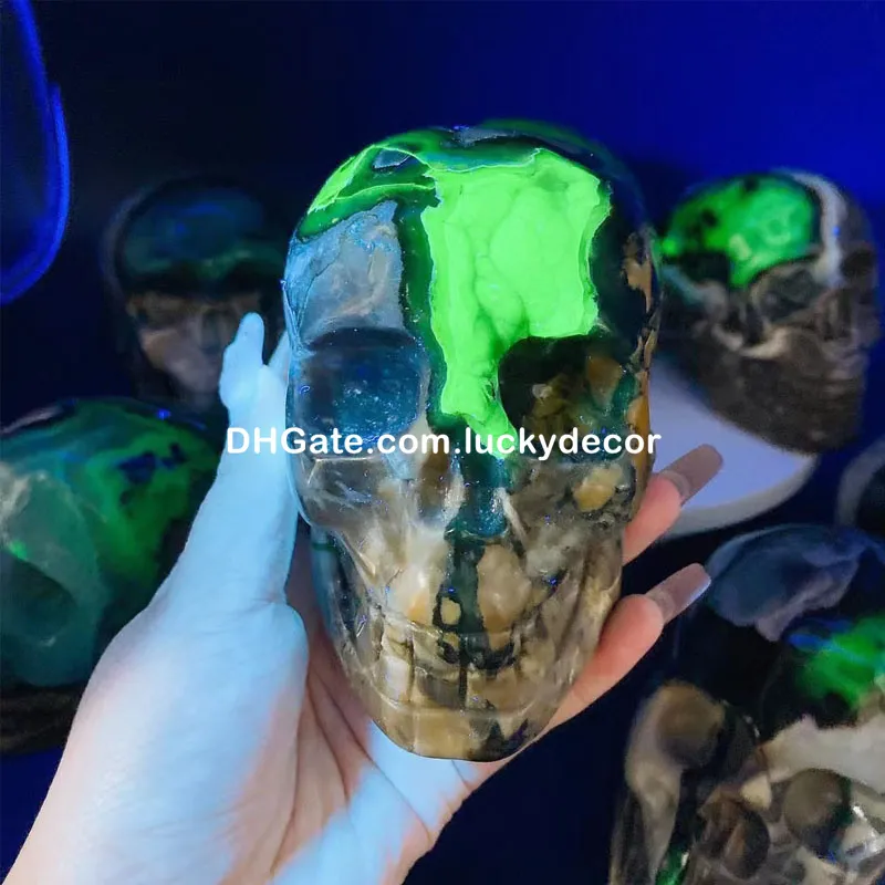 Natural Volcano Vocanic Agate Skull Polished UV Reactive Florescent Crystal Quartz Healing Stone Minerals Human Skull Carvings Home Decor Halloween Energy Gift