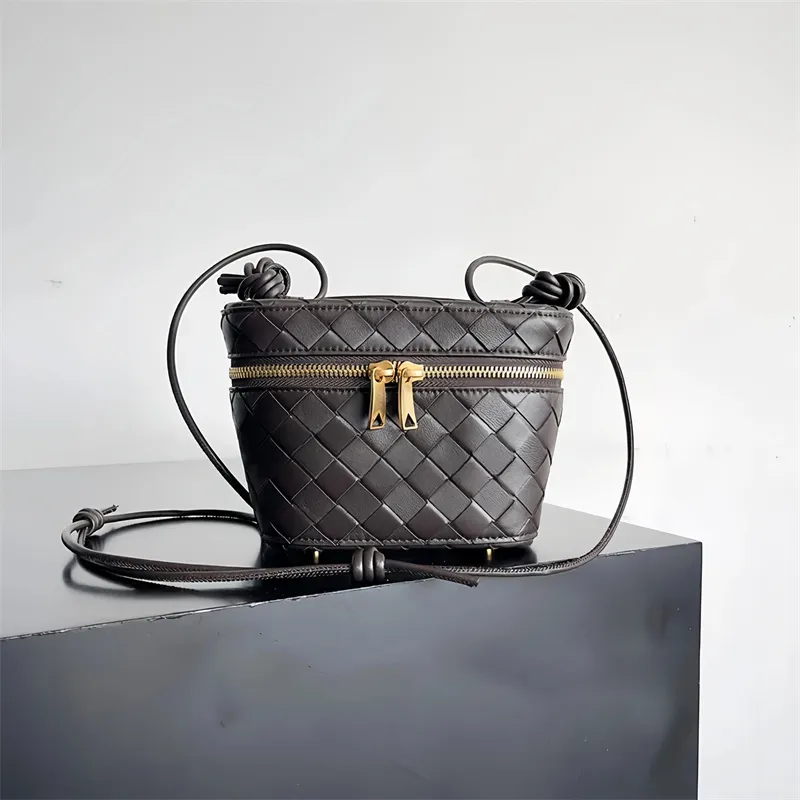 10Aミラー品質デザイナーミニバニティケース18cm化粧品のクロスボディレムズキンメイクアップ女性バッグを箱C11で扱う