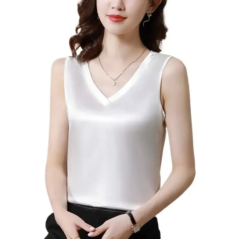 Toppar Acetat Satin Camisole Kvinnors Vneck Silk Vest White Black Basic Wild Satin Women Crop Top Streetwear Avocado Green Tanks