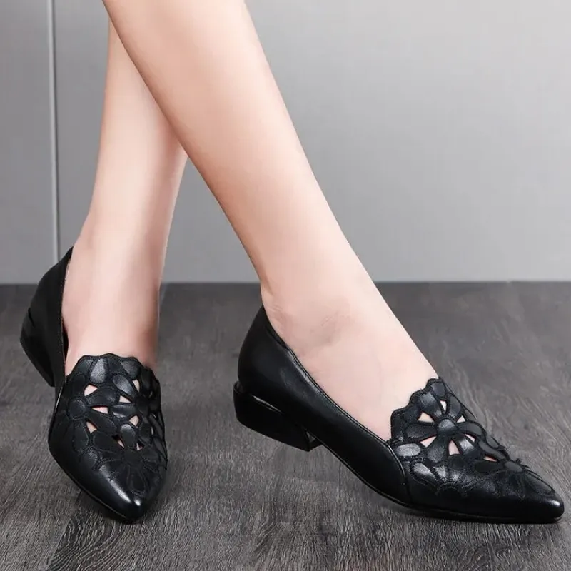 Buty Flats Buty dla kobiet spiczaste palce na mokasyna puste kwiaty eleganckie wygodne oddychające kobiety zapatos mujer