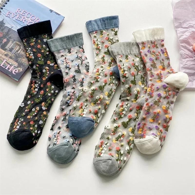 Chaussettes fines d'été pour femmes, nouveauté, couleur, mode dames, transparentes, respirantes, Style coréen, fleur moderne pour filles