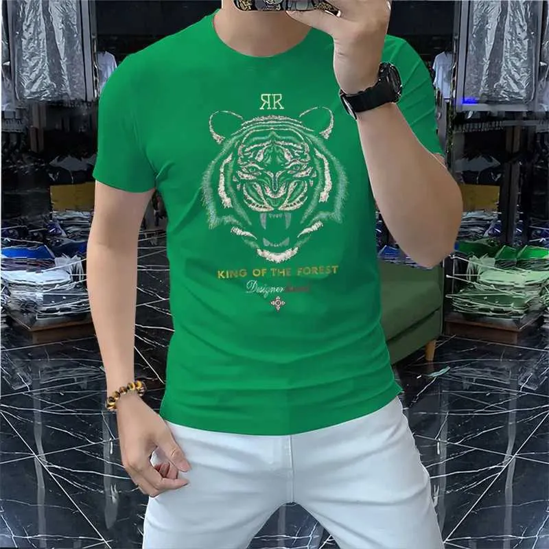 Herr t-shirts 2022 sommar nya heta diamantmens t-shirts tiger huvudmönster design tungt hantverk tunt casual runda hals smala tees m-4xl j240316