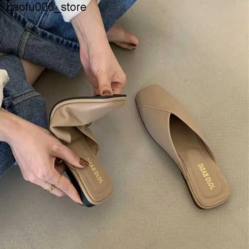 Slippers Flat half drag Square Toe sandals for spring/summer 2022 casual soft soled mule low boots Sapatos Feminis Q240318