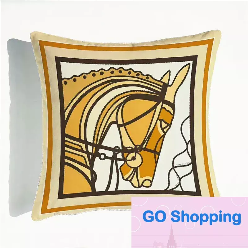 Quaitly Horse Pillow Case Velvet Pillowcase with hidden zip Sofa Car Cushion Cover for Office Home Decoration