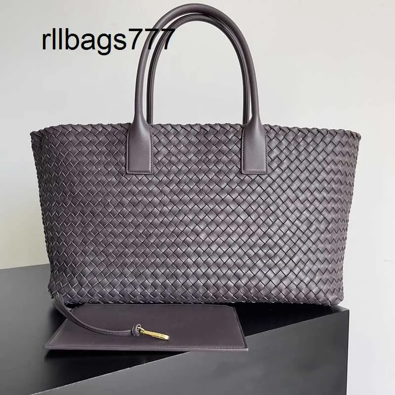 Torebka Bottegvenetas Cabat Bag designer średnie luksusowe kobiety ponadczasowe giętkie jambskina skórzane zielone czarne torby na zakupy