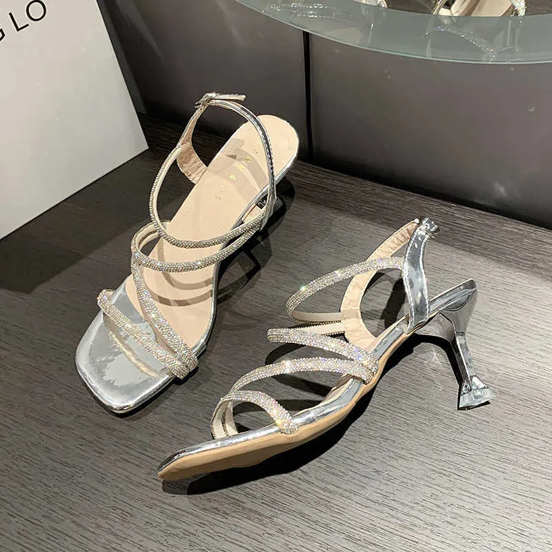 HBP Dropshipping non di marca Nuovo design PIÙ TAGLIA Puntale in acciaio sexy rosa caldo scarpe tacco alto sottili Scarpe da sposa di lusso Club pompe a spillo per le donne