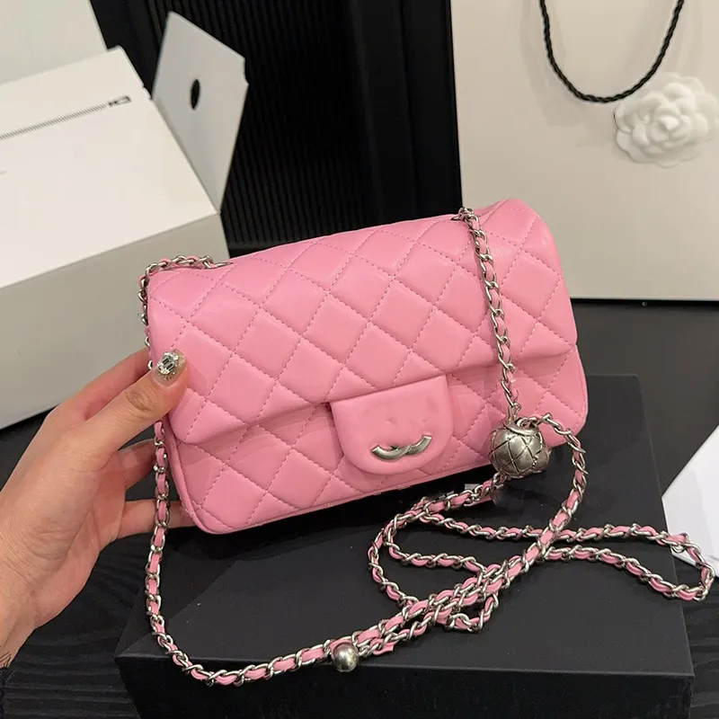 Ladies Cross Body Classic Mini Flap Square Shoulder Bags Crush Silver Beads Metal Hardware Matelasse Chain Crossbody Shoulder Handbags Cosmetic Case Vanity 20cm