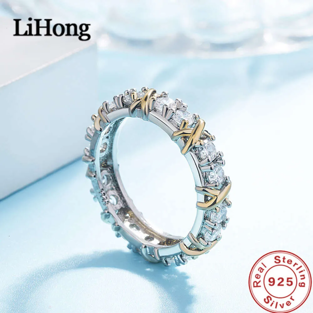 Sterling Sier entrelazado con anillo de cristal de circón Aaa para regalo de joyería de compromiso de una mujer