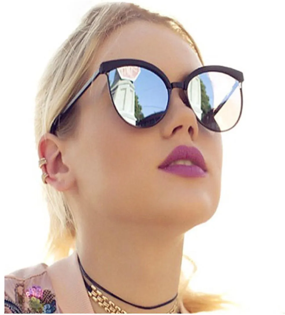 2021 Progettista di marca Occhiali da sole Donna Occhiali da sole in plastica di lusso Classic Retro Cat Eye UV400 Oculos De Sol Gafas7021466