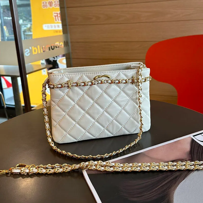 Mini Hobo Damen Umhängetasche 22 cm Kamelie Designer-Geldbörse Leder Diamantgitter Abendkupplung Einkaufen Münzbörse Gold Hardware Kette Luxushandtasche Sacoche