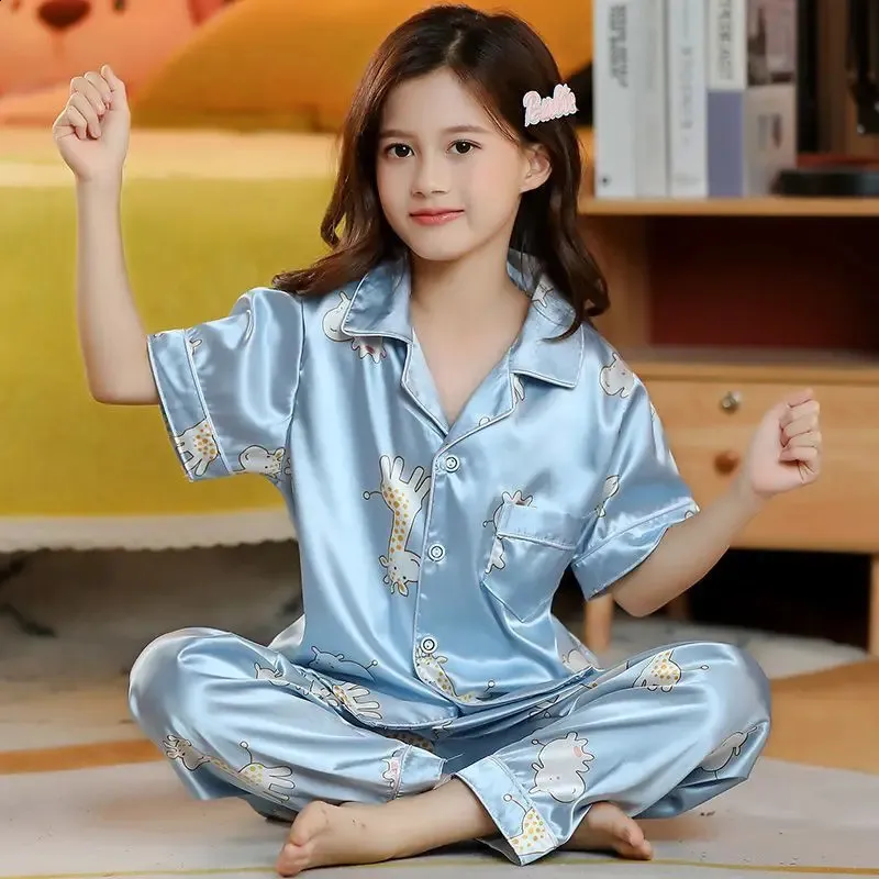 Детский весенне-осенний шелковый атласный пижамный комплект для девочек с рисунком на пуговицах и длинными рукавами, комплект из 2 предметов, топы и штаны, одежда для сна, пижамная одежда 240312