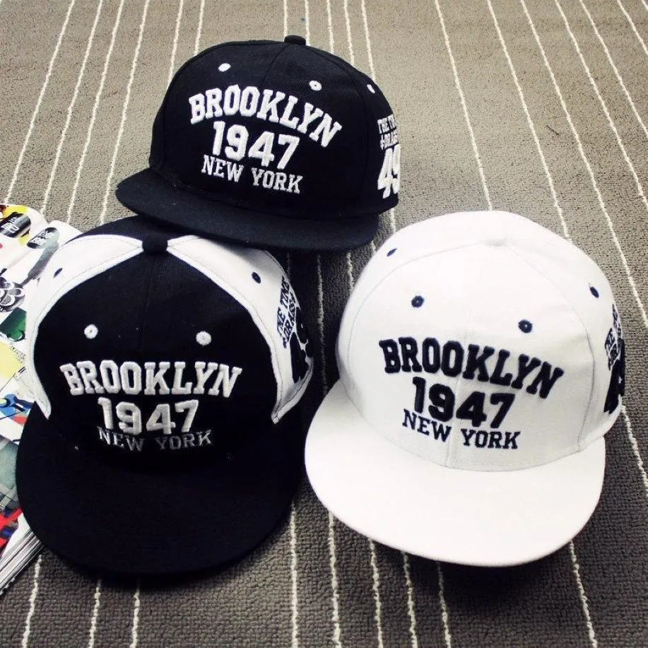 1947 بروكلين على غرار البيسبول قبعة الرياضة قبعة Gorras Planas Snapback Caps New York Hip Hop Hats Snapbacks Casquette Polo Cap274k