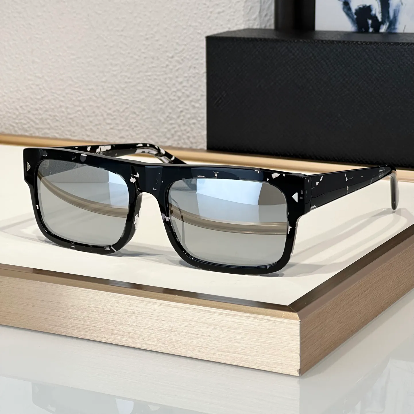 Sonnenbrille für Männer Frauen beliebte A10 Retro Eyewear Designer Modebrandstil Schutzbrille Anti-Ultraviolett UV400 CR39 Board Square Vollrahmen Random Box