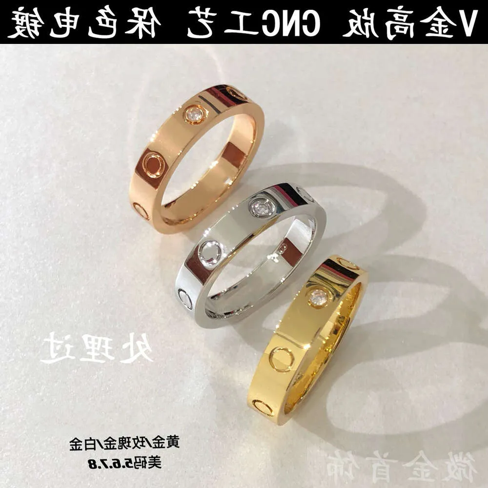 Skruv Carter Rings Nail V-Gold Love Classic Thread Wide smal ring Kvinnor Tjock plätering Rose Gold Fashion Light Luxury Par