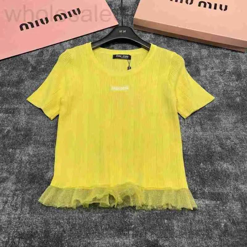 Kobiet Knits Tees Designer MI24 Wczesna wiosna nowa dziewczyna litera w stylu Jacquard Hem Patchwork Design Krótkie rękawowe top p6iw