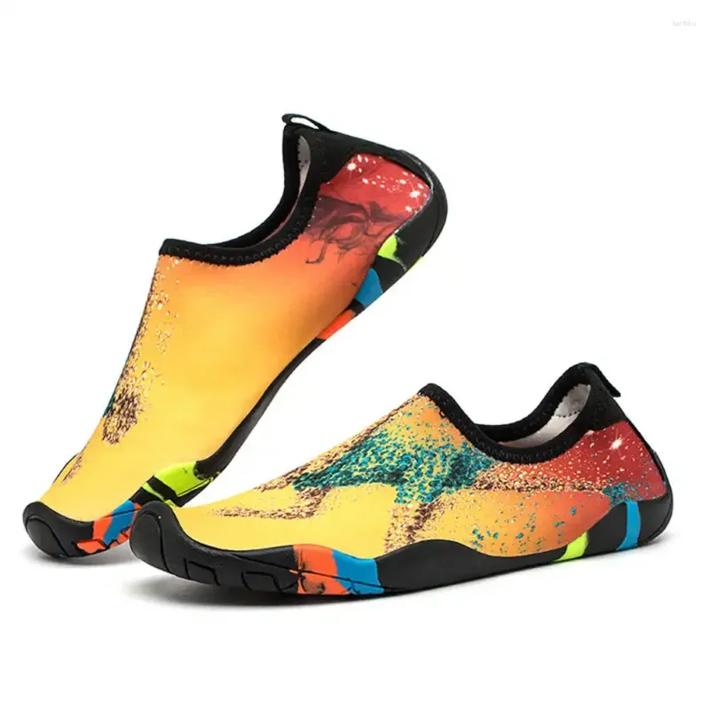 Sıradan Ayakkabı 37-38 Yuvarlak Toe Yaz Sandalet Erkekler için 2024 Erkek Gri Terlik Erkek Spor ayakkabıları Sport Sapateneis Yüksek Marka Ydx1