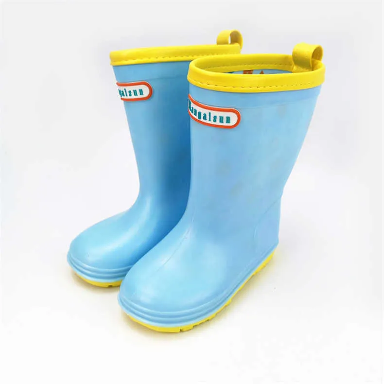 HBP Bottes de pluie pour enfants sans marque Bottes de pluie pour bébé Chaussures en caoutchouc imperméables bicolores Candy Chaussures d'eau pour garçons et filles Botte à hauteur de cheville