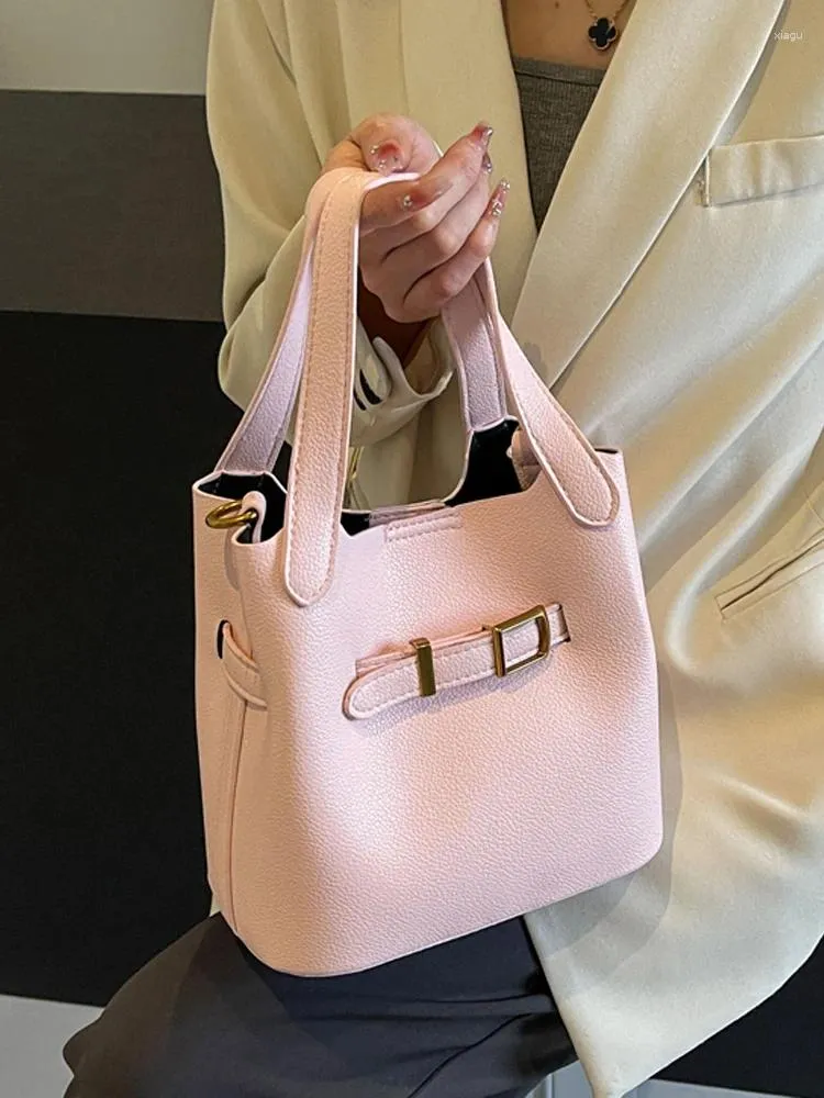 Shoulder Bags 2024 Spring Women's Bucket Totes Korean Style Fashion Versatile Ladies PU Luxury Designer Female Handlebags