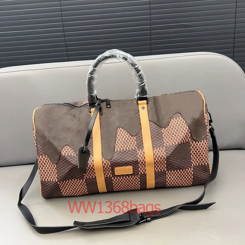 Duffle Bag Klasik Seyahat Bagaj Erkekler için Gerçek Deri En Kaliteli Kadınlar Crossbody Toats Omuz Çantaları Erkek Çantalar M53763